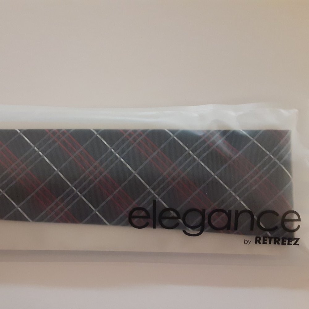 Retreez necktie